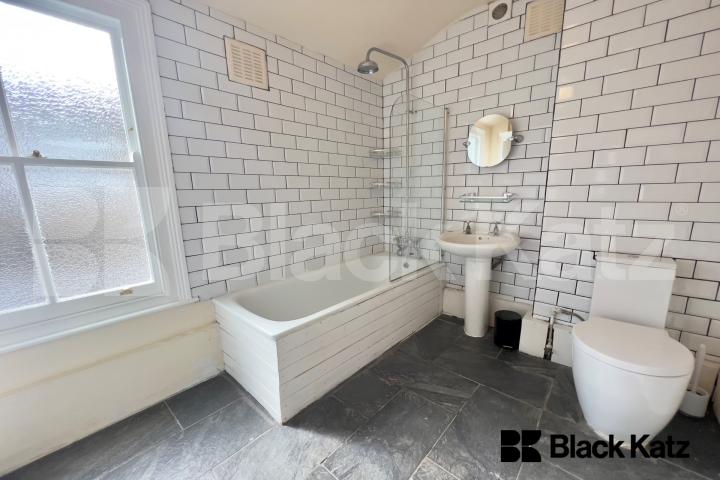 Beautiful period house with private garden  Wooler Street, Elephant and Castle